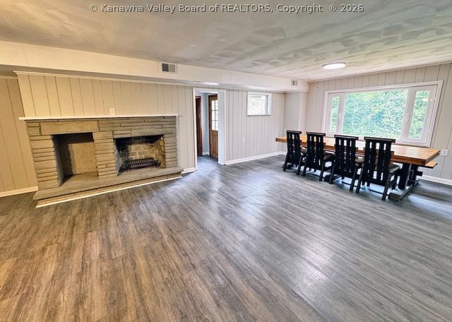 1323 Dorsey Road, Charleston, WV 25314