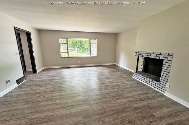 1323 Dorsey Road, Charleston, WV 25314