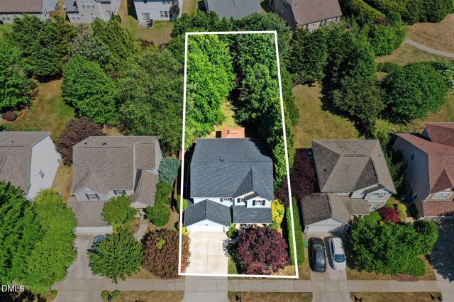 2112 Maizefield Lane, Fuquay Varina, NC 27526