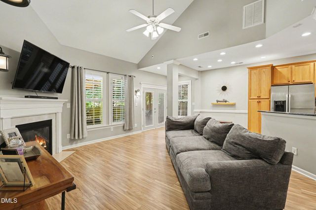 2112 Maizefield Lane, Fuquay Varina, NC 27526