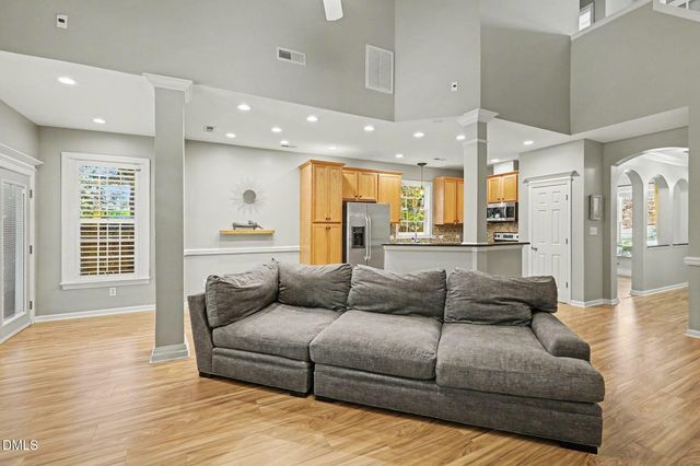 2112 Maizefield Lane, Fuquay Varina, NC 27526