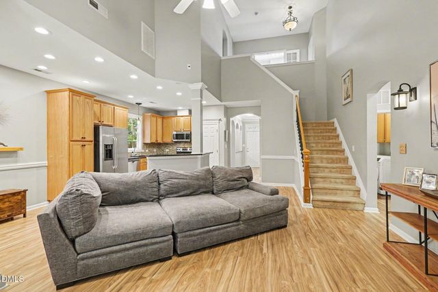 2112 Maizefield Lane, Fuquay Varina, NC 27526