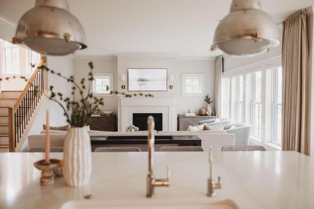 1250 Fairhaven BOULEVARD, Elm Grove, WI 53122