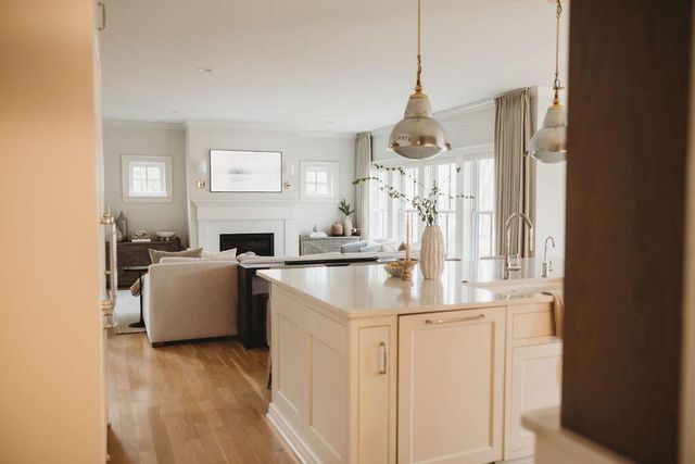 1250 Fairhaven BOULEVARD, Elm Grove, WI 53122