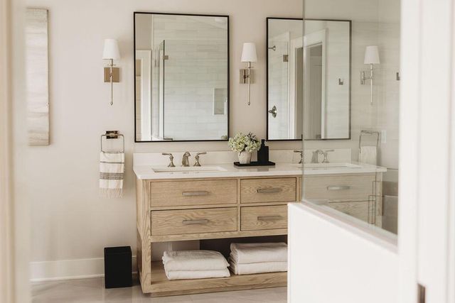 1250 Fairhaven BOULEVARD, Elm Grove, WI 53122