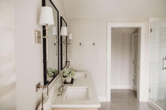 1250 Fairhaven BOULEVARD, Elm Grove, WI 53122