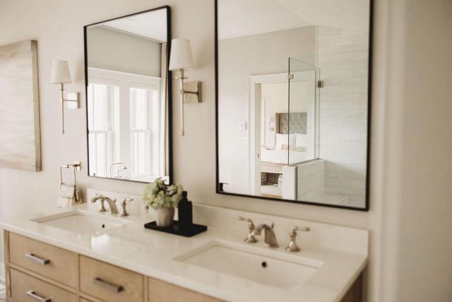 1250 Fairhaven BOULEVARD, Elm Grove, WI 53122