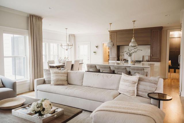 1250 Fairhaven BOULEVARD, Elm Grove, WI 53122