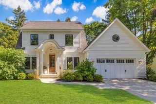 1250 Fairhaven BOULEVARD, Elm Grove, WI 53122