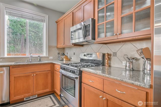 36424 10th Court SW, Federal Way, WA 98023