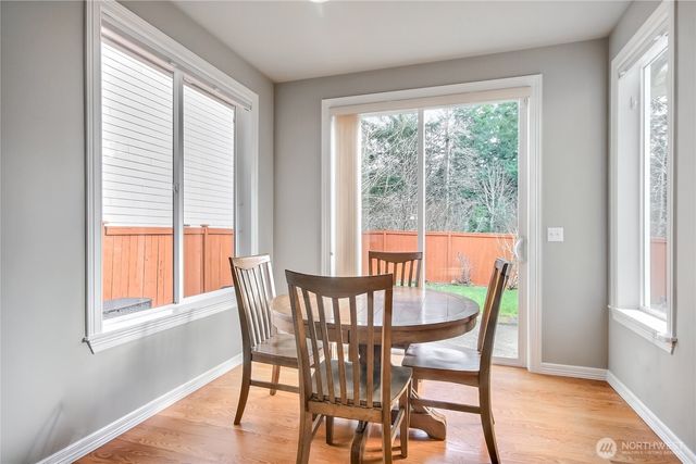 36424 10th Court SW, Federal Way, WA 98023