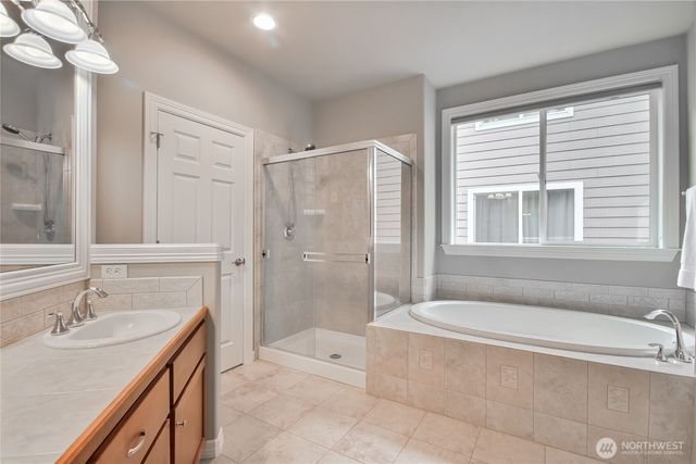 36424 10th Court SW, Federal Way, WA 98023