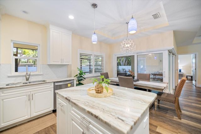 2339 DATURA STREET, Sarasota, FL 34239