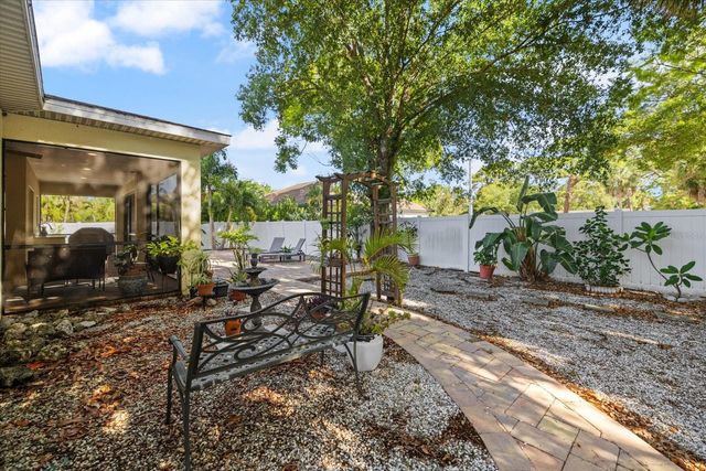 2339 DATURA STREET, Sarasota, FL 34239