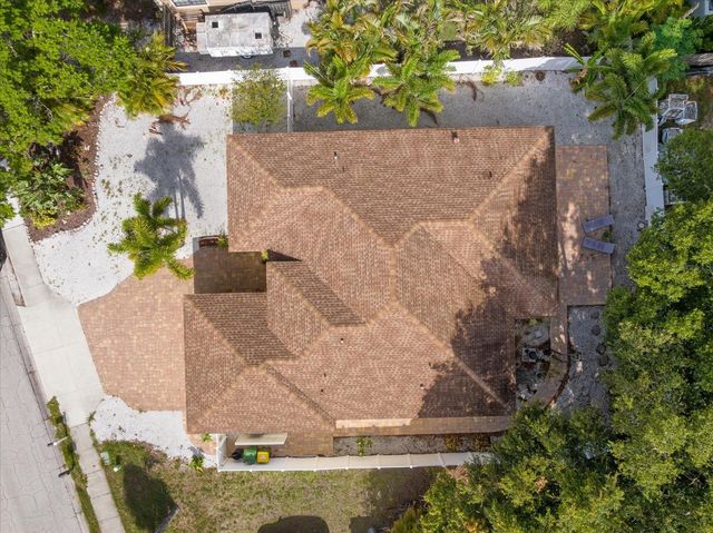 2339 DATURA STREET, Sarasota, FL 34239