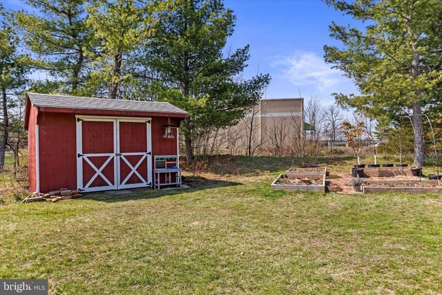 1420 ADAMS AVE, Harrisburg, PA 17112