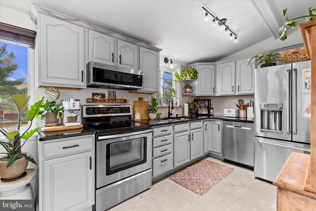 1420 ADAMS AVE, Harrisburg, PA 17112