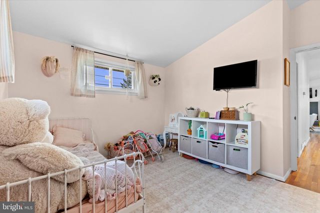 1420 ADAMS AVE, Harrisburg, PA 17112