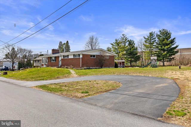 1420 ADAMS AVE, Harrisburg, PA 17112