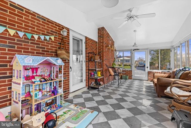 1420 ADAMS AVE, Harrisburg, PA 17112