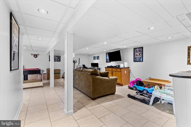 1420 ADAMS AVE, Harrisburg, PA 17112