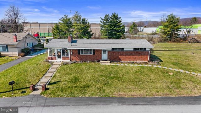 1420 ADAMS AVE, Harrisburg, PA 17112