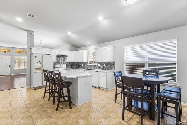 11639 Wood Hbr, San Antonio, TX 78249