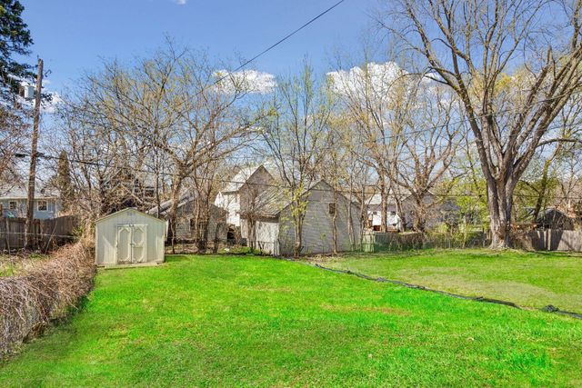 1087 Western Avenue N, Saint Paul, MN 55117