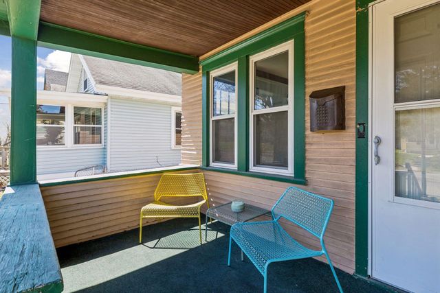 1087 Western Avenue N, Saint Paul, MN 55117