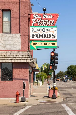 1087 Western Avenue N, Saint Paul, MN 55117