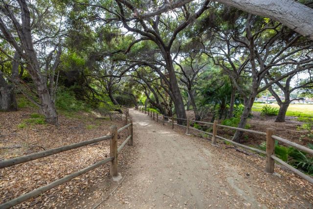 1014 E Bel Air Drive, Vista, CA 92084