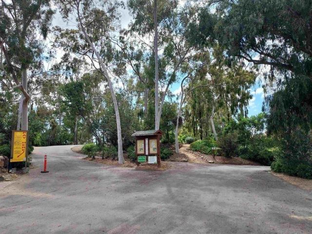 1014 E Bel Air Drive, Vista, CA 92084