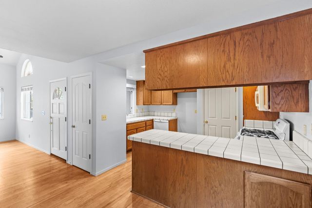 322 Horizon Cir, Grass Valley, CA 95945