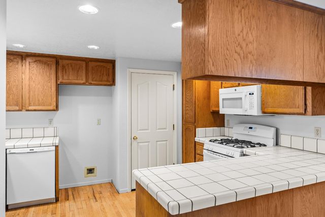 322 Horizon Cir, Grass Valley, CA 95945