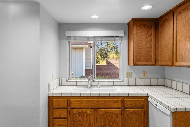 322 Horizon Cir, Grass Valley, CA 95945