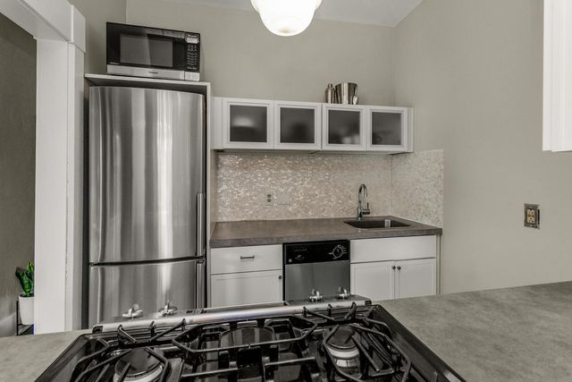 1204 Harmon Place 21, Minneapolis, MN 55403