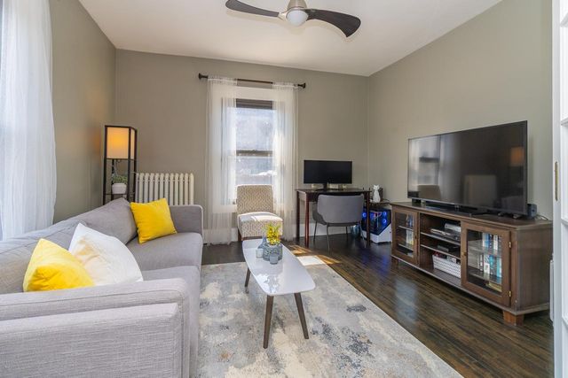 1204 Harmon Place 21, Minneapolis, MN 55403