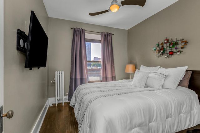 1204 Harmon Place 21, Minneapolis, MN 55403