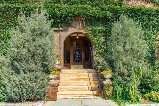 1204 Harmon Place 21, Minneapolis, MN 55403