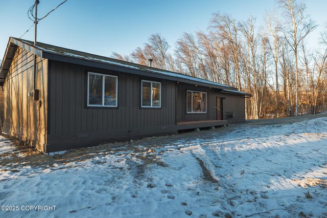5740 W Birch Harbor Drive, Wasilla, AK 99623