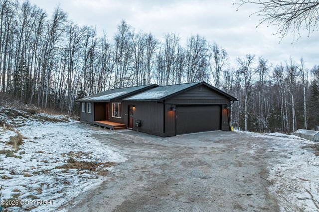 5740 W Birch Harbor Drive, Wasilla, AK 99623