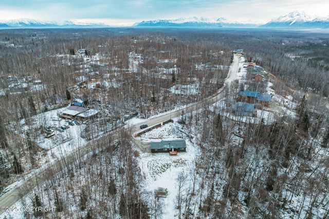 5740 W Birch Harbor Drive, Wasilla, AK 99623