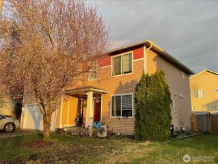 18529 94th Avenue E, Puyallup, WA 98375