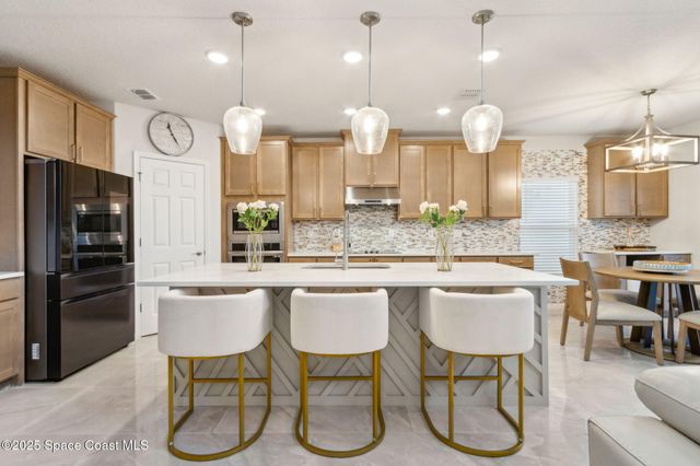 346 Kylar Drive NW, Palm Bay, FL 32907