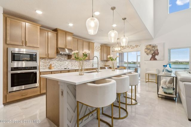 346 Kylar Drive NW, Palm Bay, FL 32907