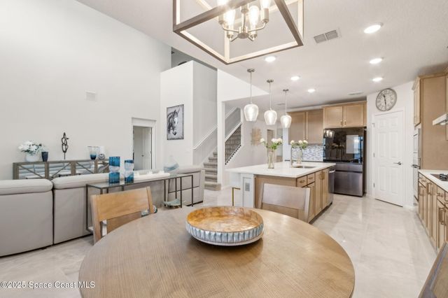 346 Kylar Drive NW, Palm Bay, FL 32907