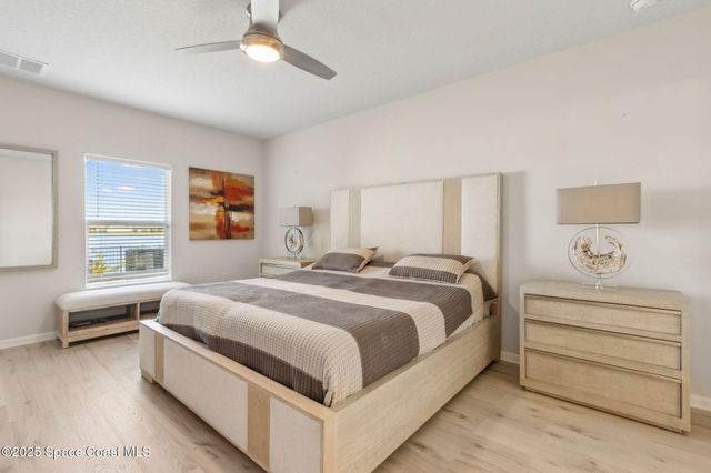 346 Kylar Drive NW, Palm Bay, FL 32907