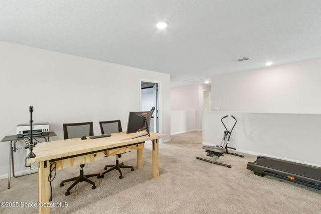 346 Kylar Drive NW, Palm Bay, FL 32907