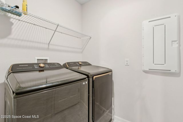 346 Kylar Drive NW, Palm Bay, FL 32907