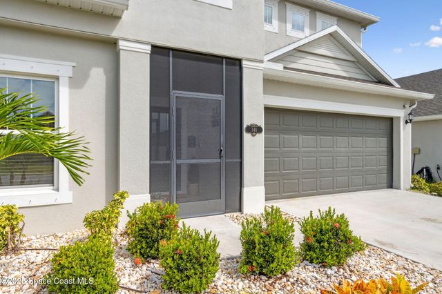 346 Kylar Drive NW, Palm Bay, FL 32907